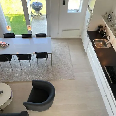 Brod - 150m From The Sea In Nw Jutland By Interhome Appartamento